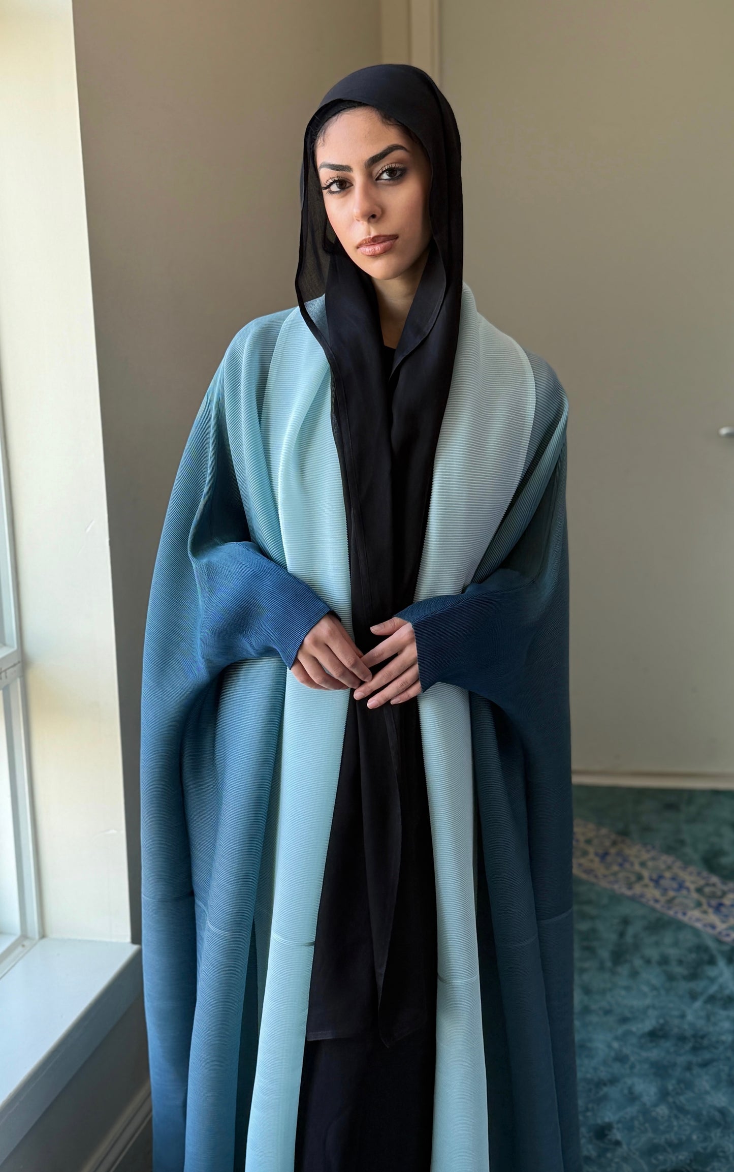 Qatari Abaya