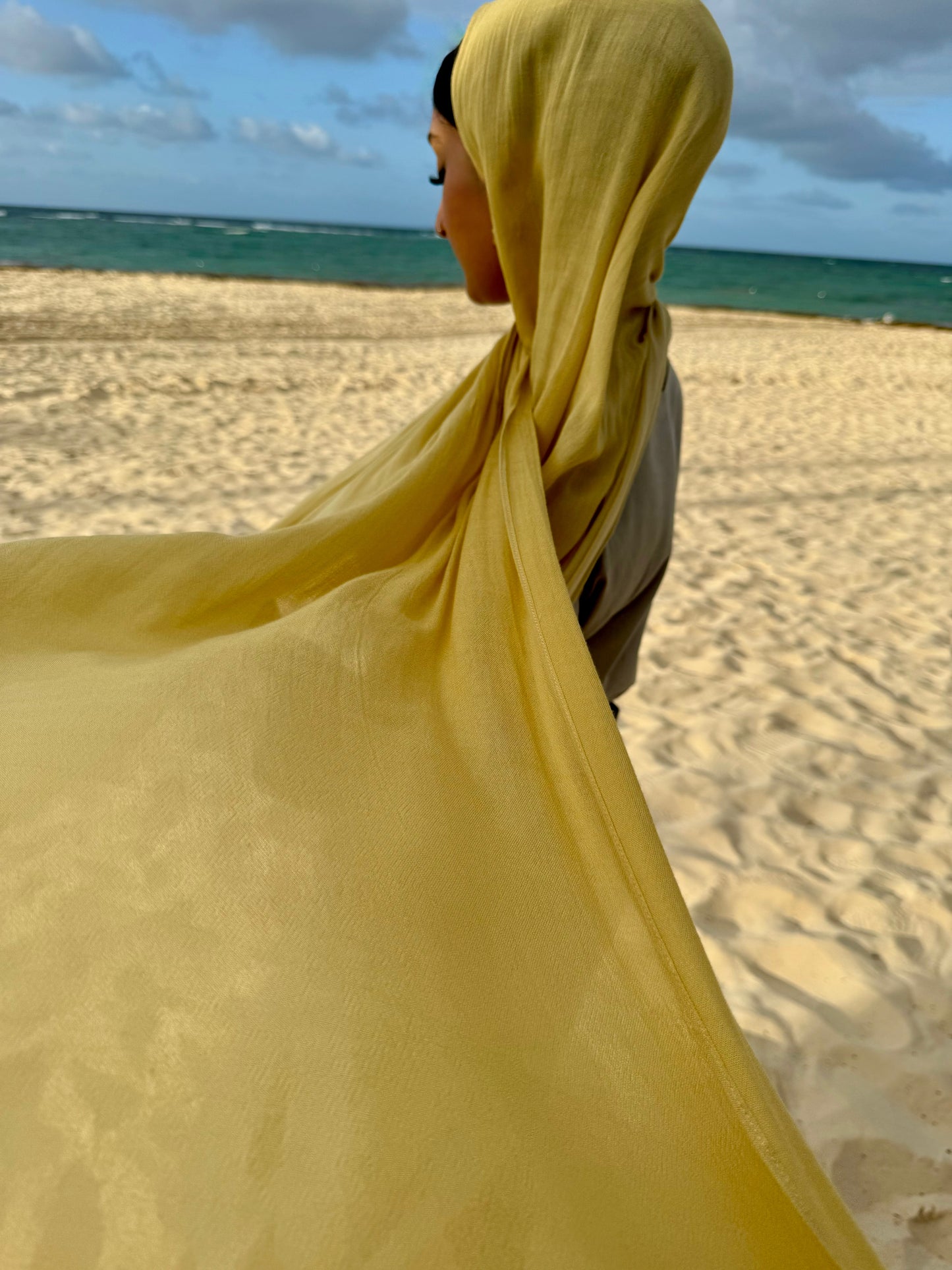 Butter Yellow Ombré