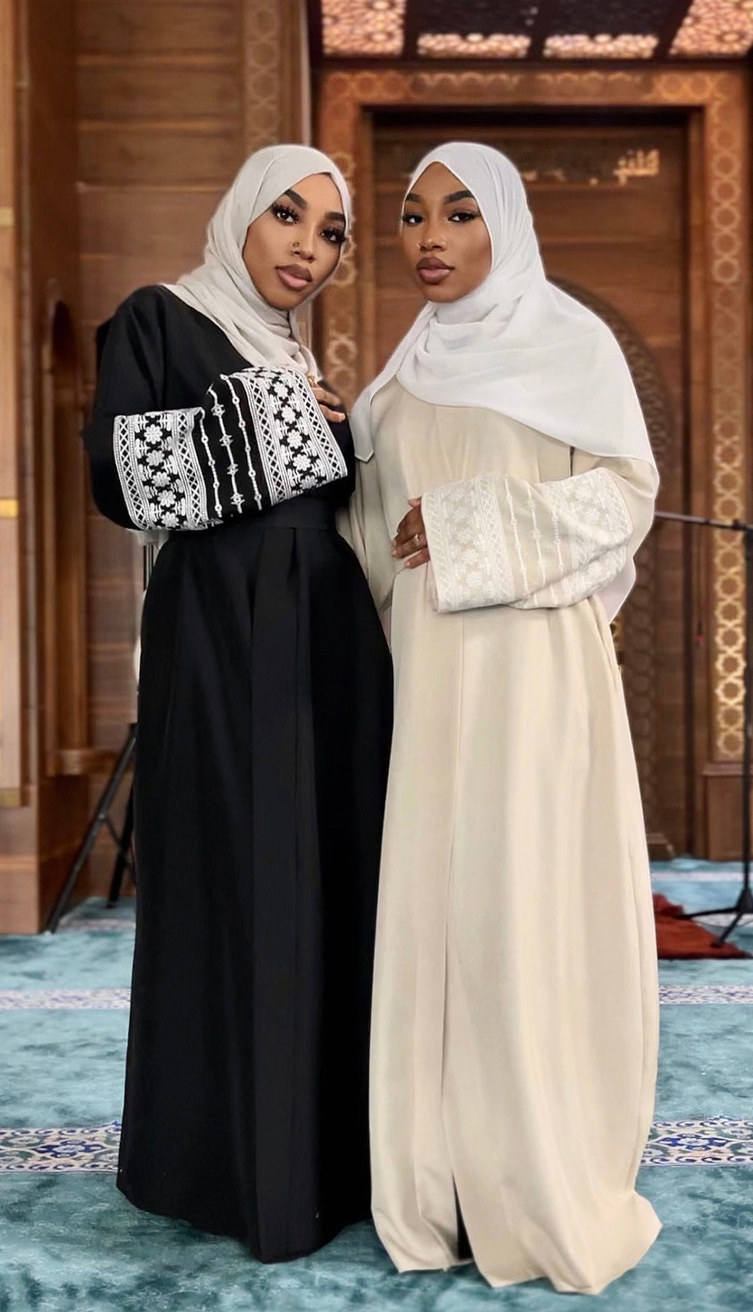 Layla Abaya
