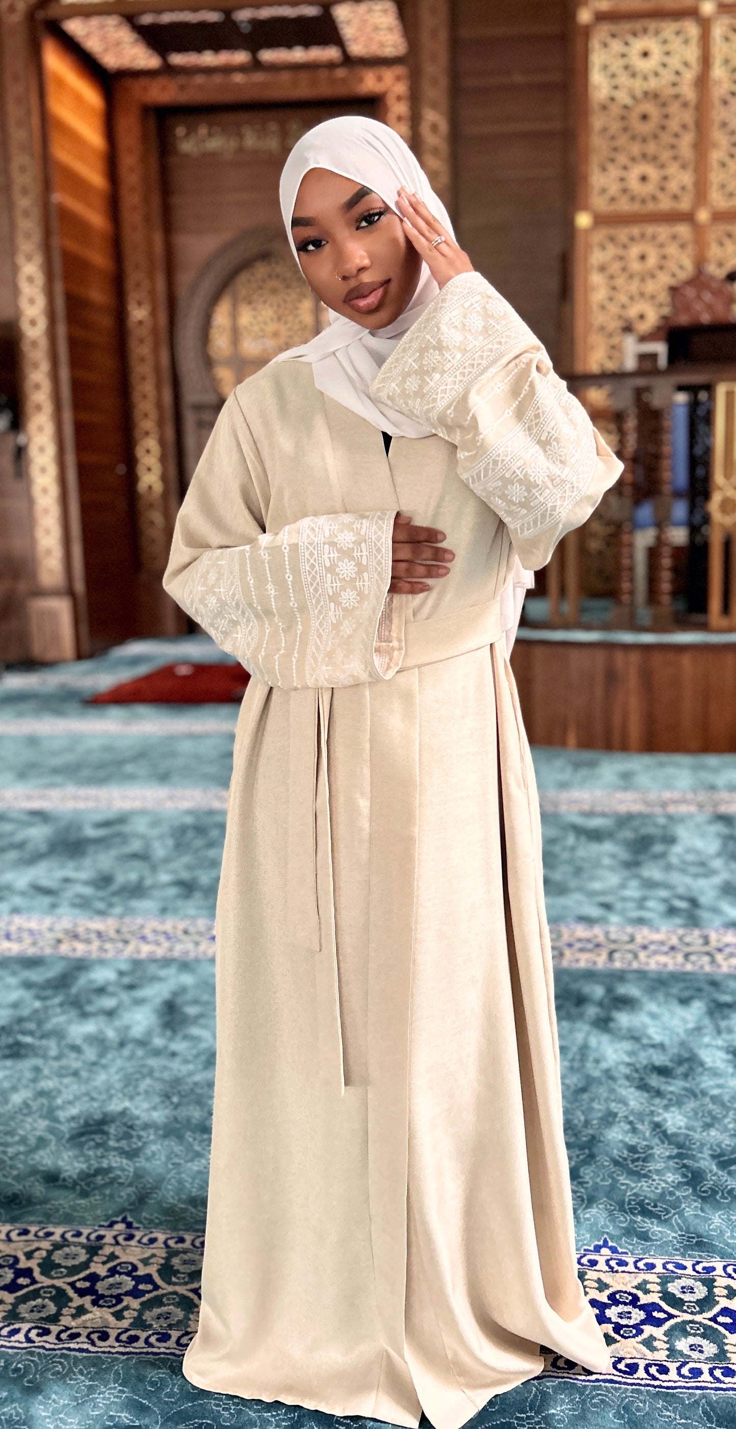 Layla Abaya